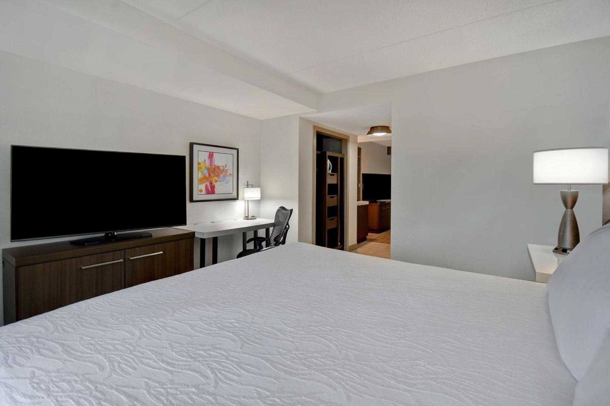 Hotel Hilton Garden Detroit Metro Airport