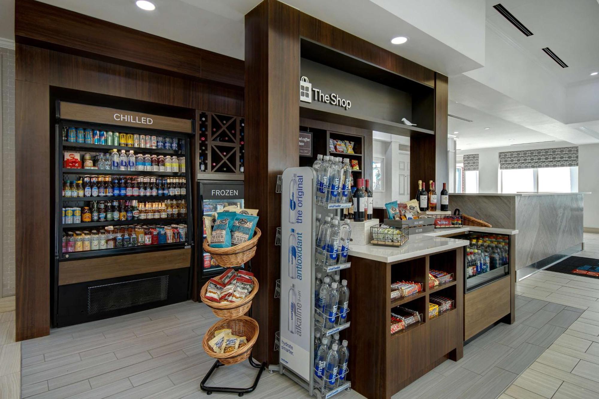 Hilton Garden Detroit Metro Airport Hotel